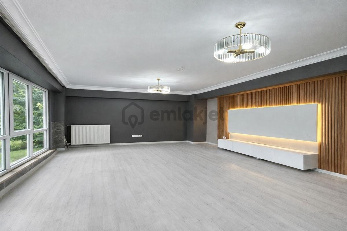Otoparklı Güvenlikli Ebeveyn Banyolu Cadde Üzeri 3+1 Daire - 32