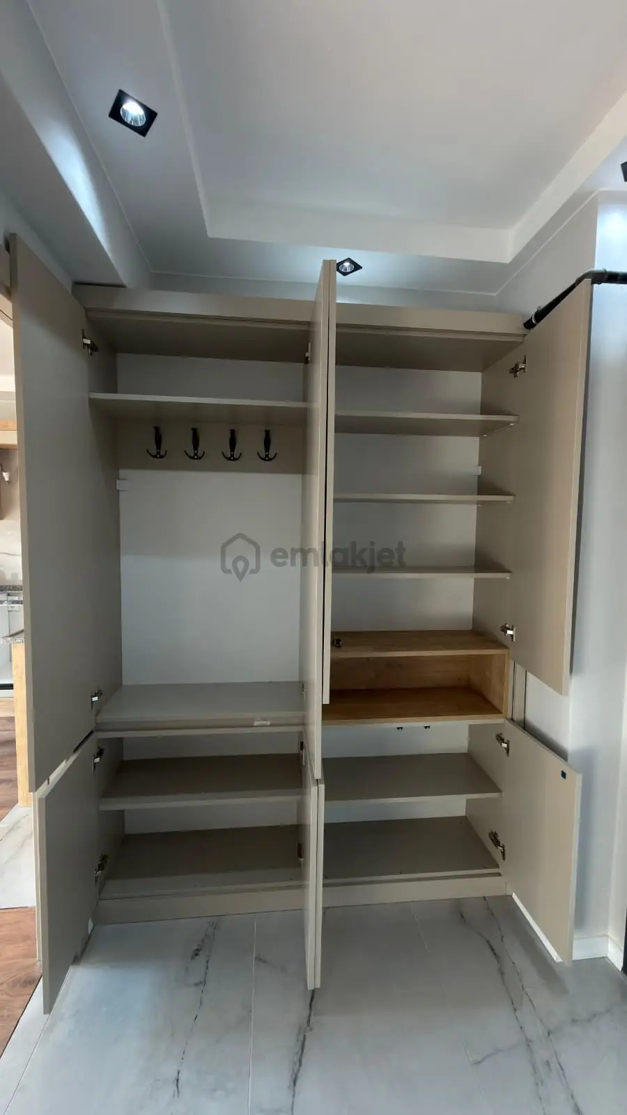 Rba'dan Sütlüce Mh. İstiklal Cd. Üzerinde Satılık 1+1 Apart - 7
