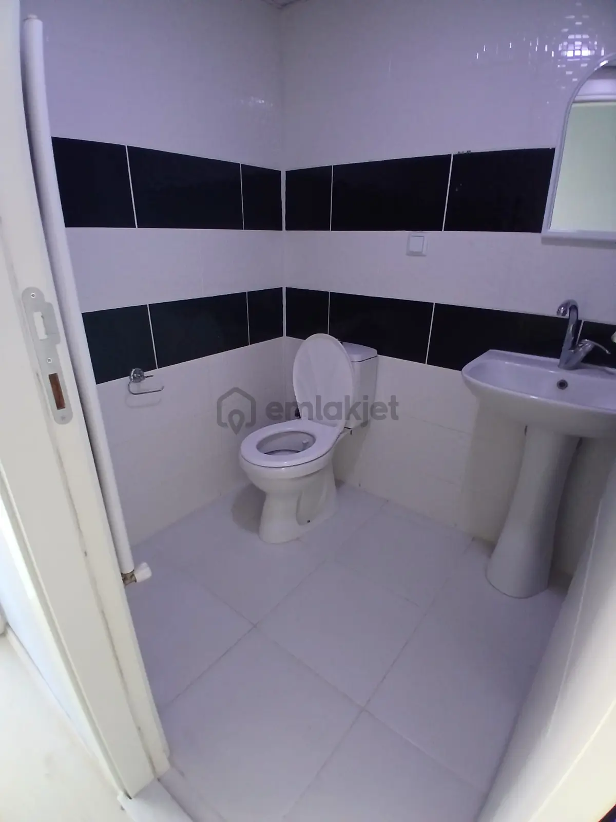 Çamlıca Mahallesinde Kiralık 2+1 Daire - 9