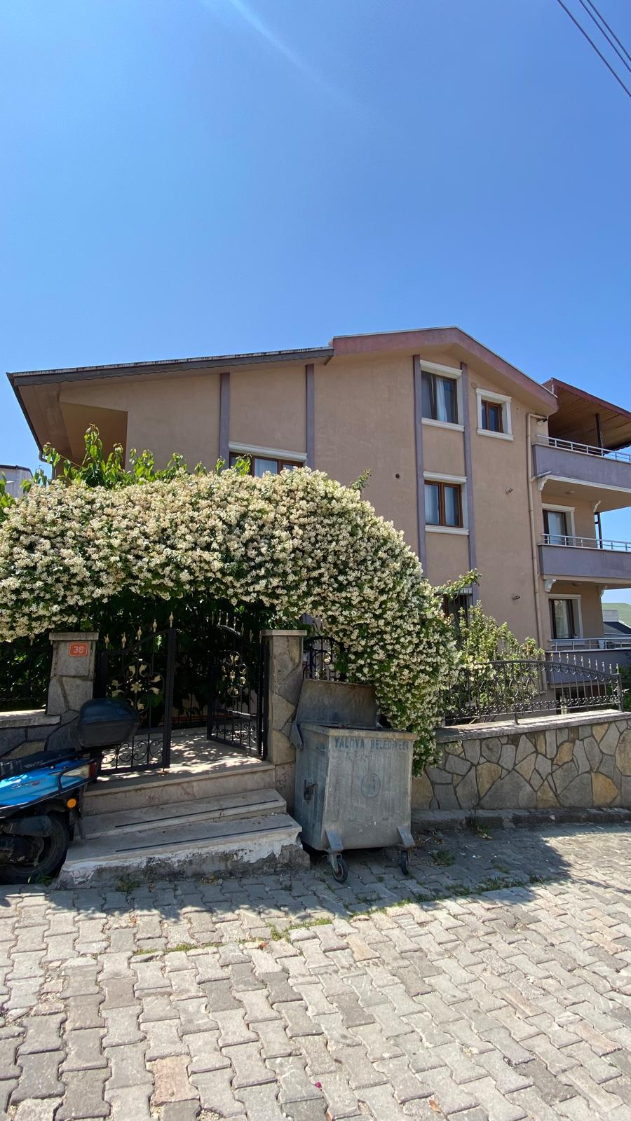 Yalova Merkezde 3+1 Kiralık Daire - 6
