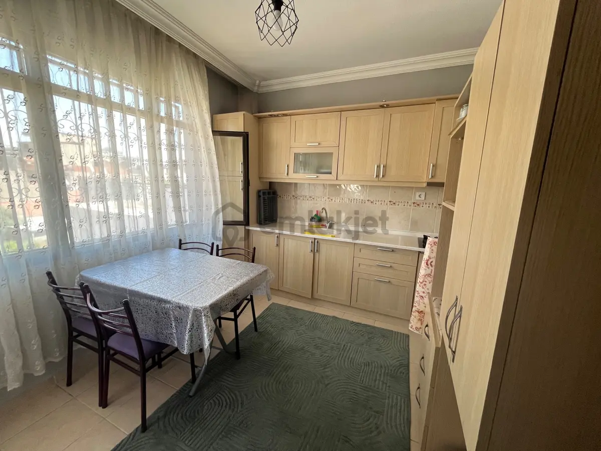 Bornova Çamdıbınde Ara Kat Genış 2+1 Satılık Daıre - 18