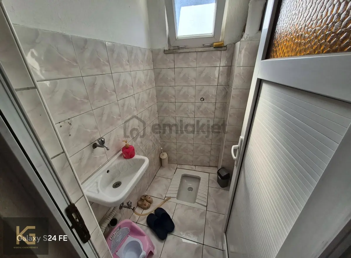 Sakarya Mahallesinde Güzel Kullanışlı Daire - 15