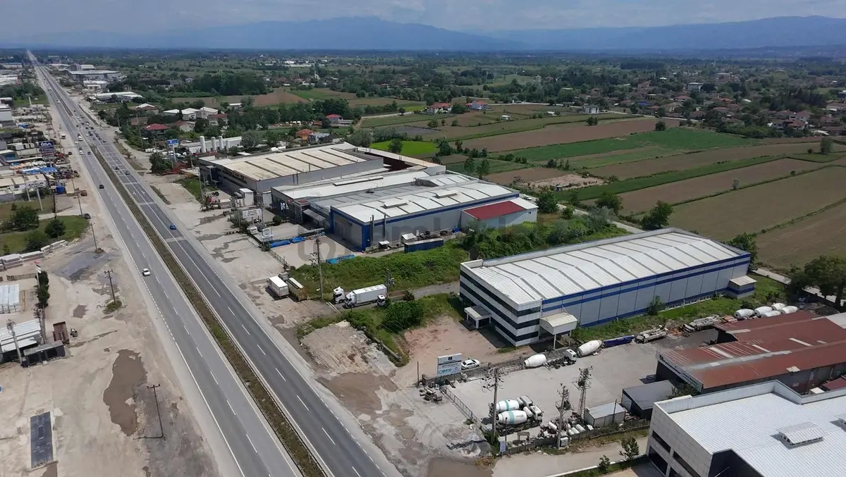 Sakarya'da D100 K.yola Cephe 2000m2 Üretim + 2000m2 Depo Fabrika - 11