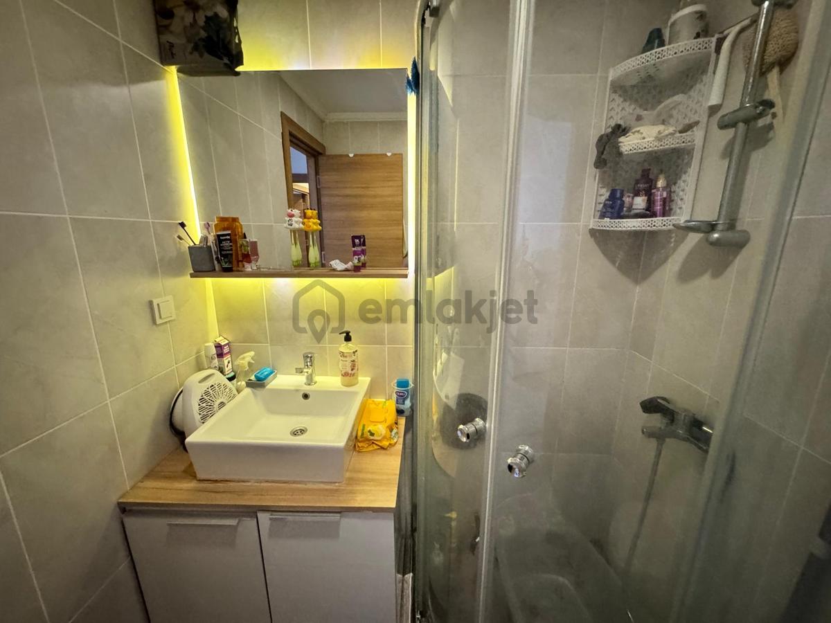 Hamidiye Mah. Gizer Sitesi'nde Satılık 2+1 Daire - 31