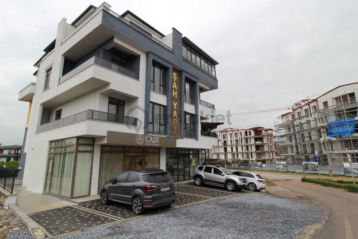 Kocaeli Başiskele Ulus Caddesi Üzerinde Arakat Kiralık Daire - 32