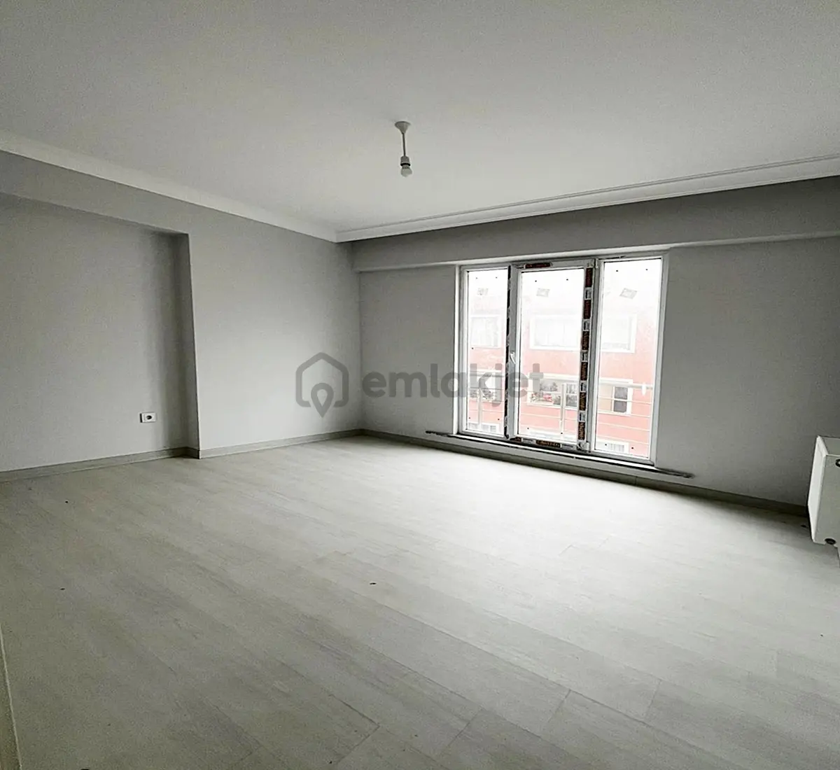 Mucize İnşaat'tan Site İçinde ''sıfır'' 2+1 Ön Cephe Daire - 6