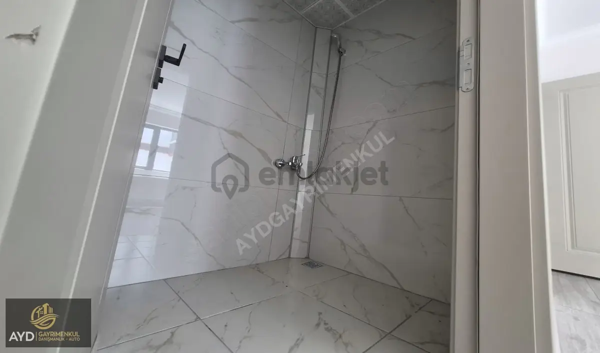 Ayd'den Orhangazi Cad. Üzerinde Kiralık 2+1 Daire - 10