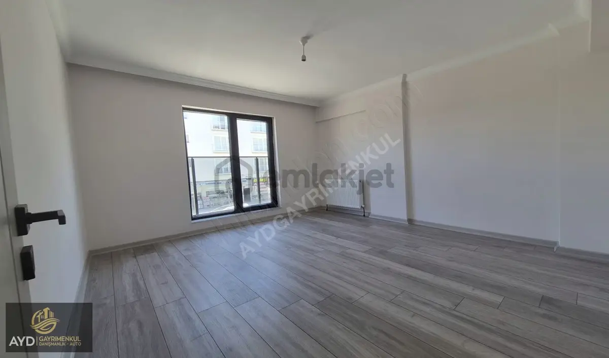 Ayd'den Orhangazi Cad. Üzerinde Kiralık 2+1 Daire - 17