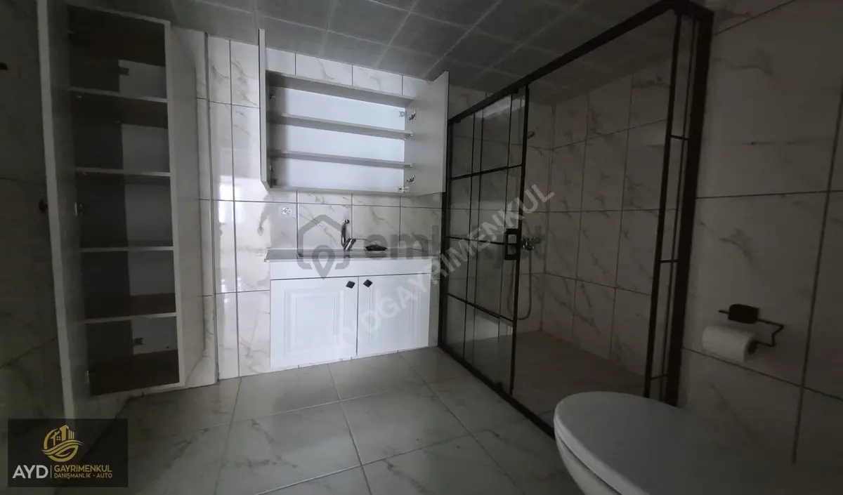 Ayd'den Orhangazi Cad. Üzerinde Kiralık 2+1 Daire - 11
