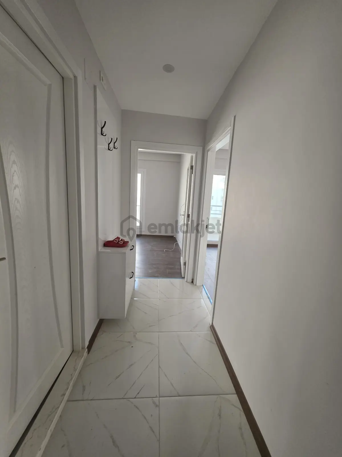 Mersin Erdemli Tömükte Denize Yürüme Mesafesinde Satılık 1+1 - 8