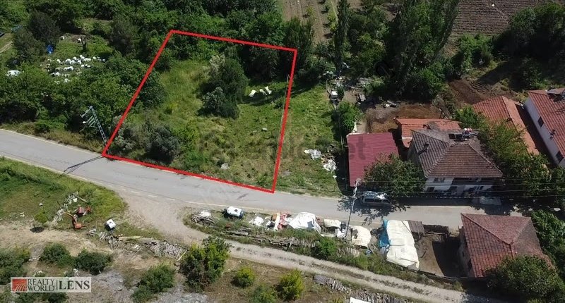 Güzel Köyde Beğeneceğiniz İmarlı Arsa - 3