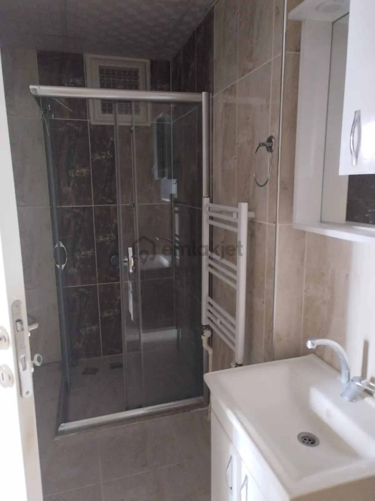 Öğretmen'den Konuralp 'de 1+1 Kiralık Daire - 9
