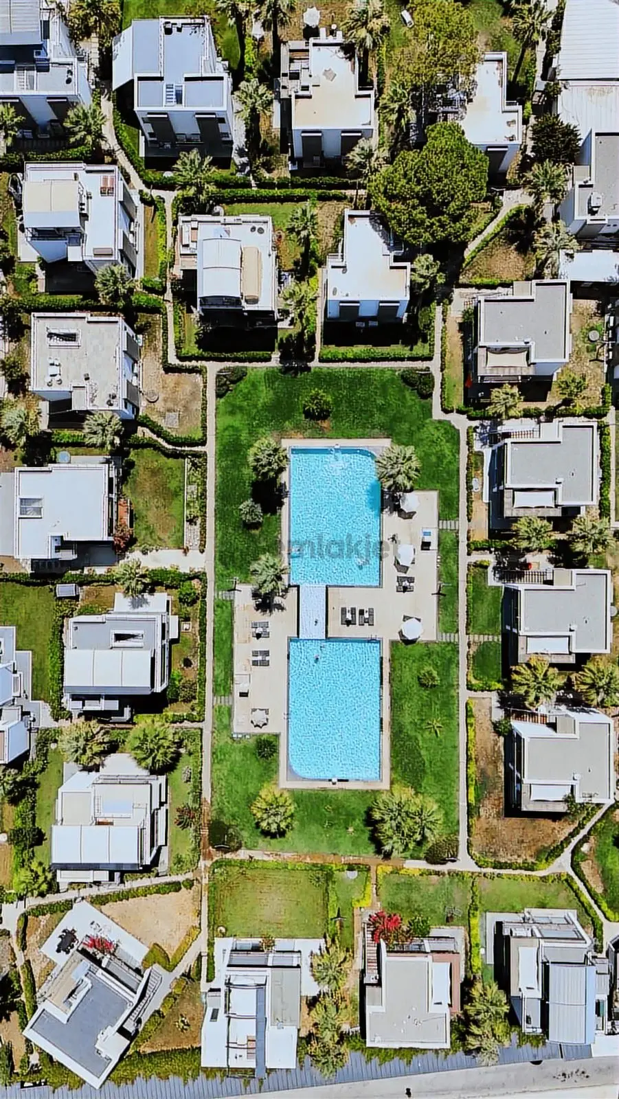Bodrum Ortakent Denize Sıfır Konumda 2+1 Eşyalı Satılık Daire - 11