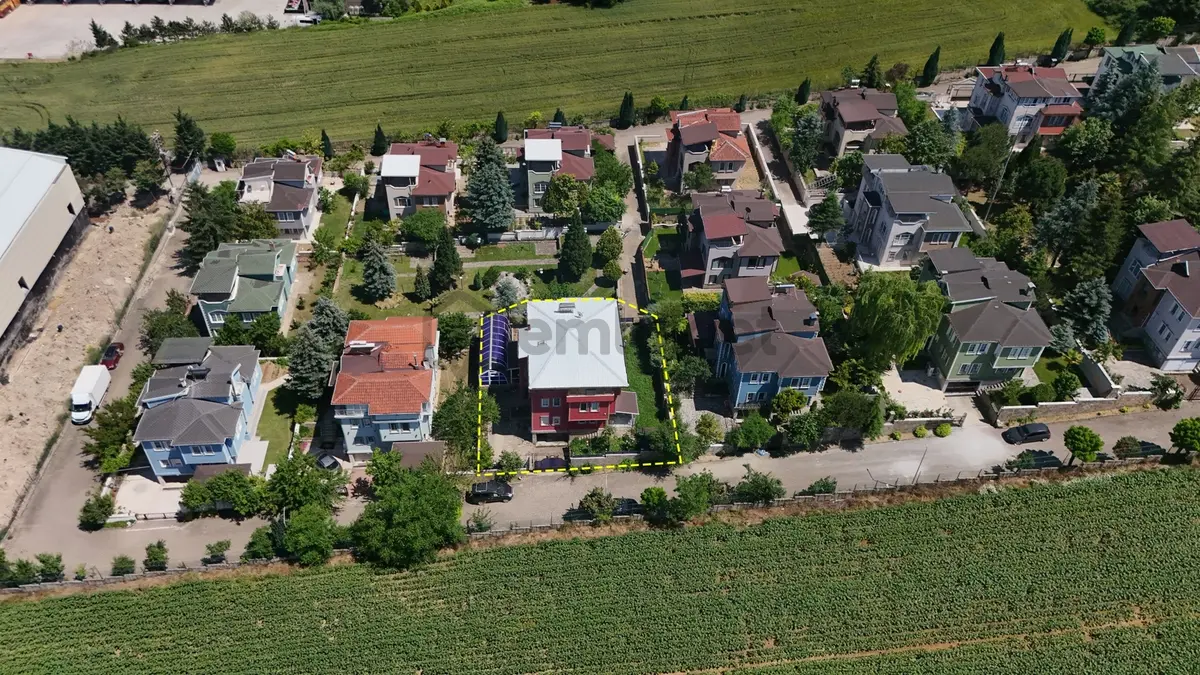 Expert'ten İnegöl Şehitler'de 5+1 Satılık Villa - 32