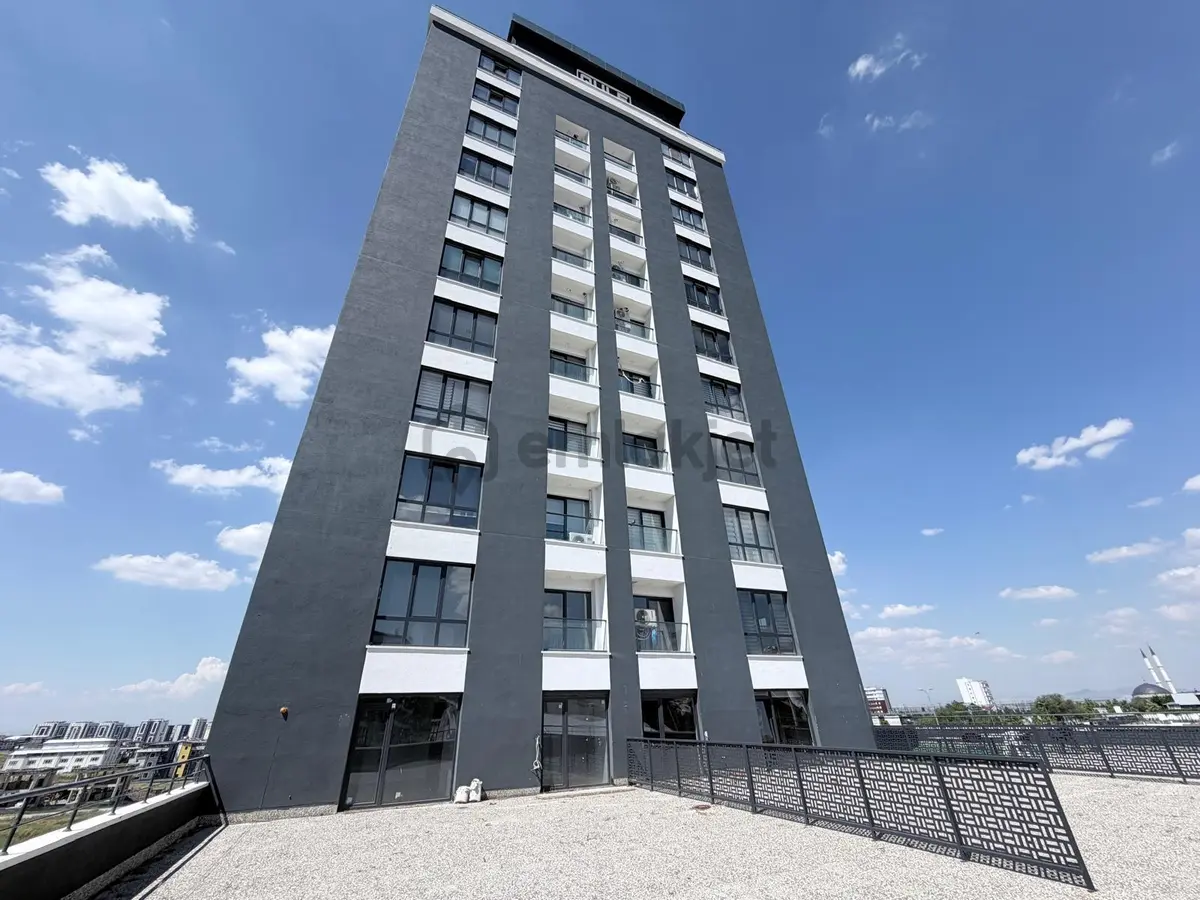 Bağlıca Bulvarı Üzeri Qule İş Merkezinde 1+1 Teraslı Ofis - 16