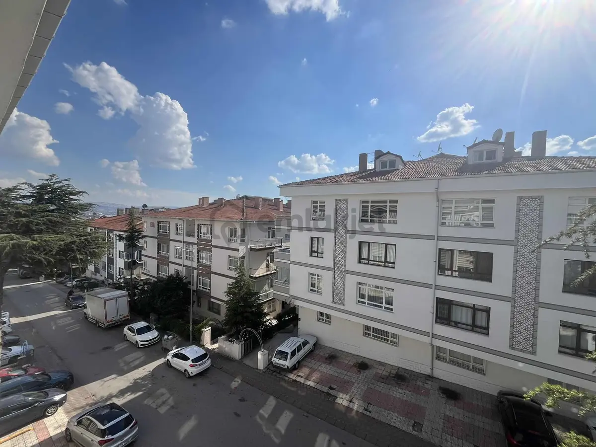 Gata Yakını Kiralık 3+1 En Üst Kat Çift Balkon Daire - 29