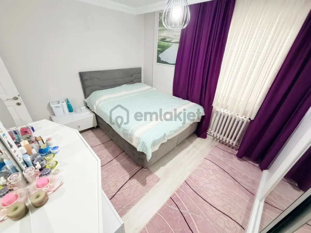 Bağcı Caddesi Üzeri Satılık 3+1 Asansörlü Full Yapılı Daire - 16