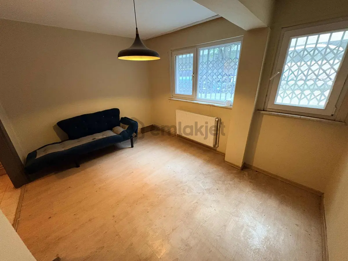 F-l Den Selimiye'de Bahçe Kullanımlı, Temiz Kiralık Daire - 3