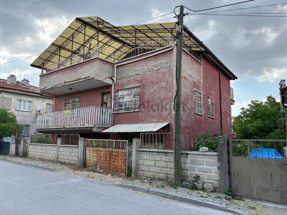 Yaman'dan Bolvadin Konak Mah. Müstakil Satılık Dubleks Ev - 27