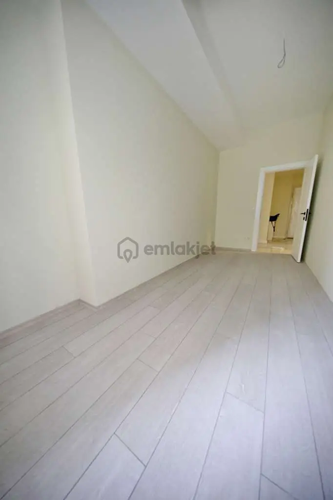 Kaçmaz'dan Altayçeşme'de Bağdat Caddesi Üzerinde Kiralık 2+1 - 12