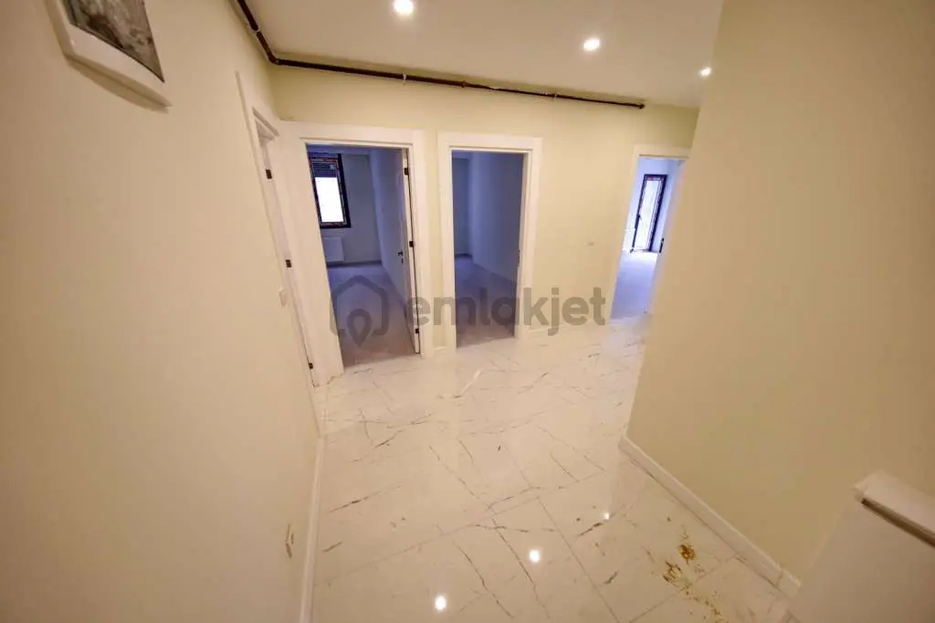 Kaçmaz'dan Altayçeşme'de Bağdat Caddesi Üzerinde Kiralık 2+1 - 17