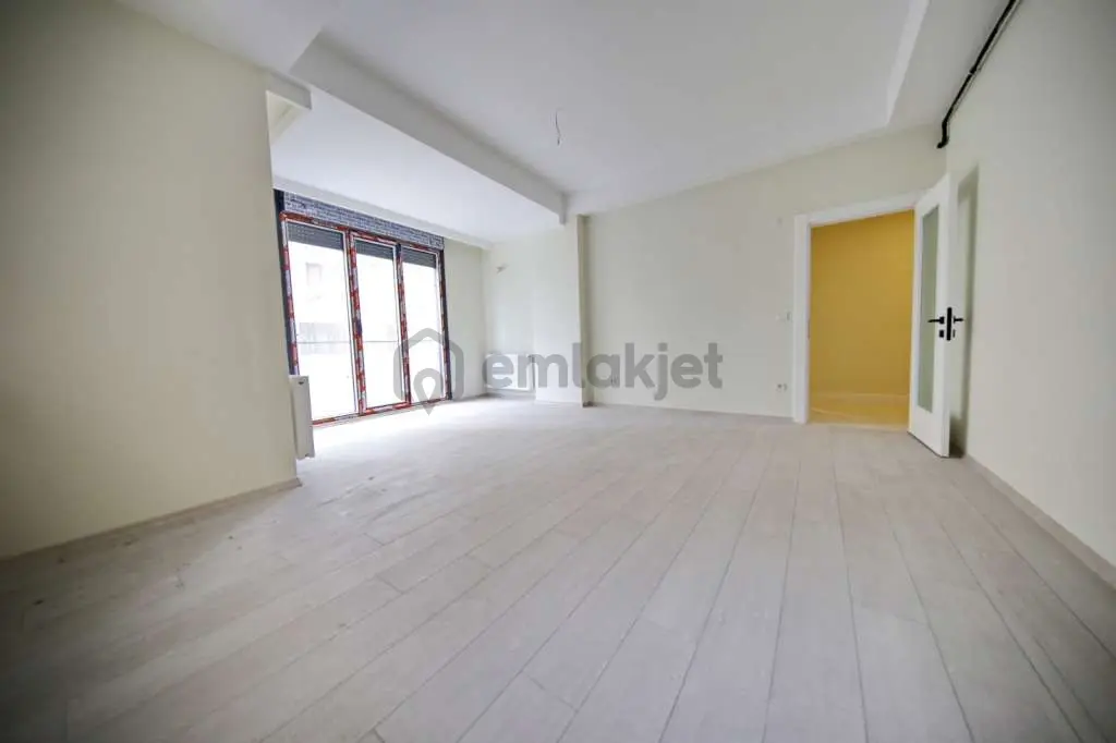 Kaçmaz'dan Altayçeşme'de Bağdat Caddesi Üzerinde Kiralık 2+1 - 4