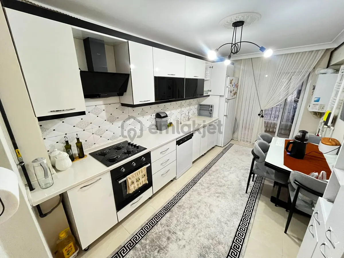 Feridun Çelik Mah 1048 Cad Yakın Satılık Daire - 5