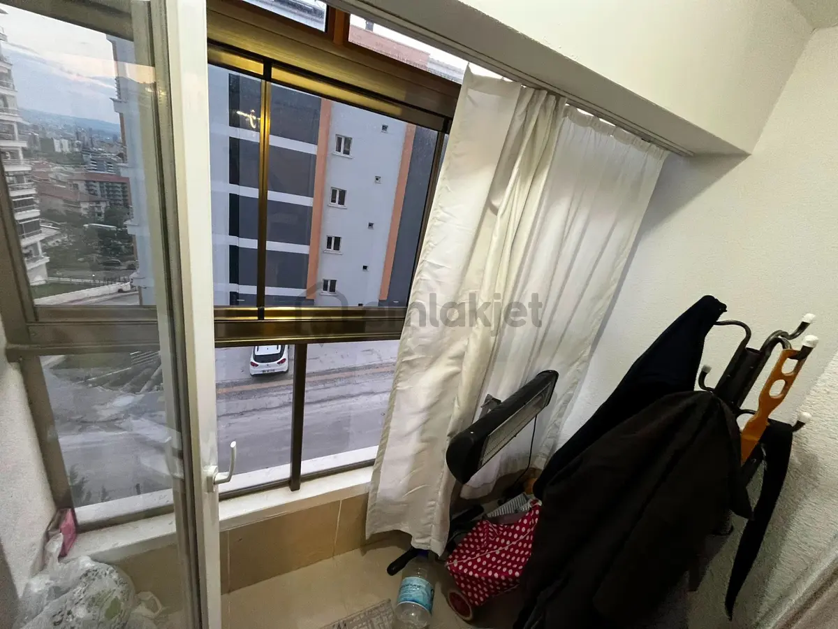 Feridun Çelik Mah 1048 Cad Yakın Satılık Daire - 27