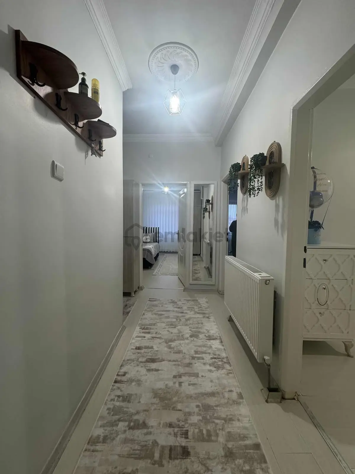 Ceza Evi Alt Köşede 3+1 Masraflı Daire! - 9