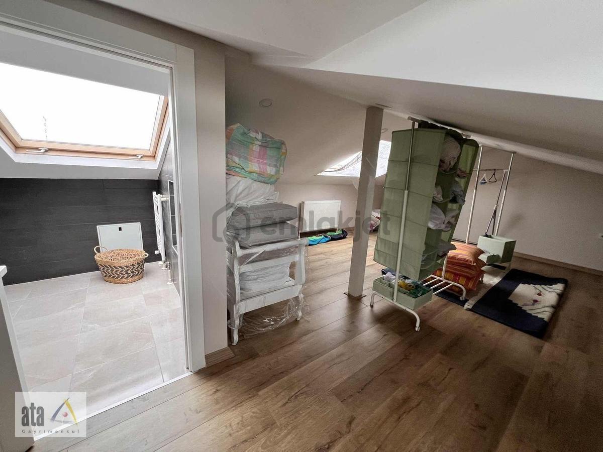 Gölbaşı Uçhısar Sitesinde Bakımlı 5+1 220 M Mobilyalı - 34