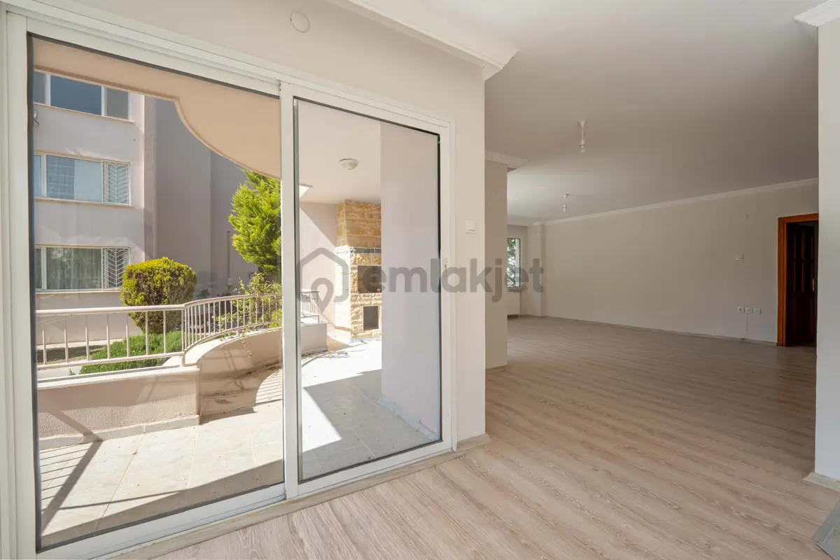 Ege Mahallesi'nde Site İçerisinde 3+1 Satılık Daire - 4