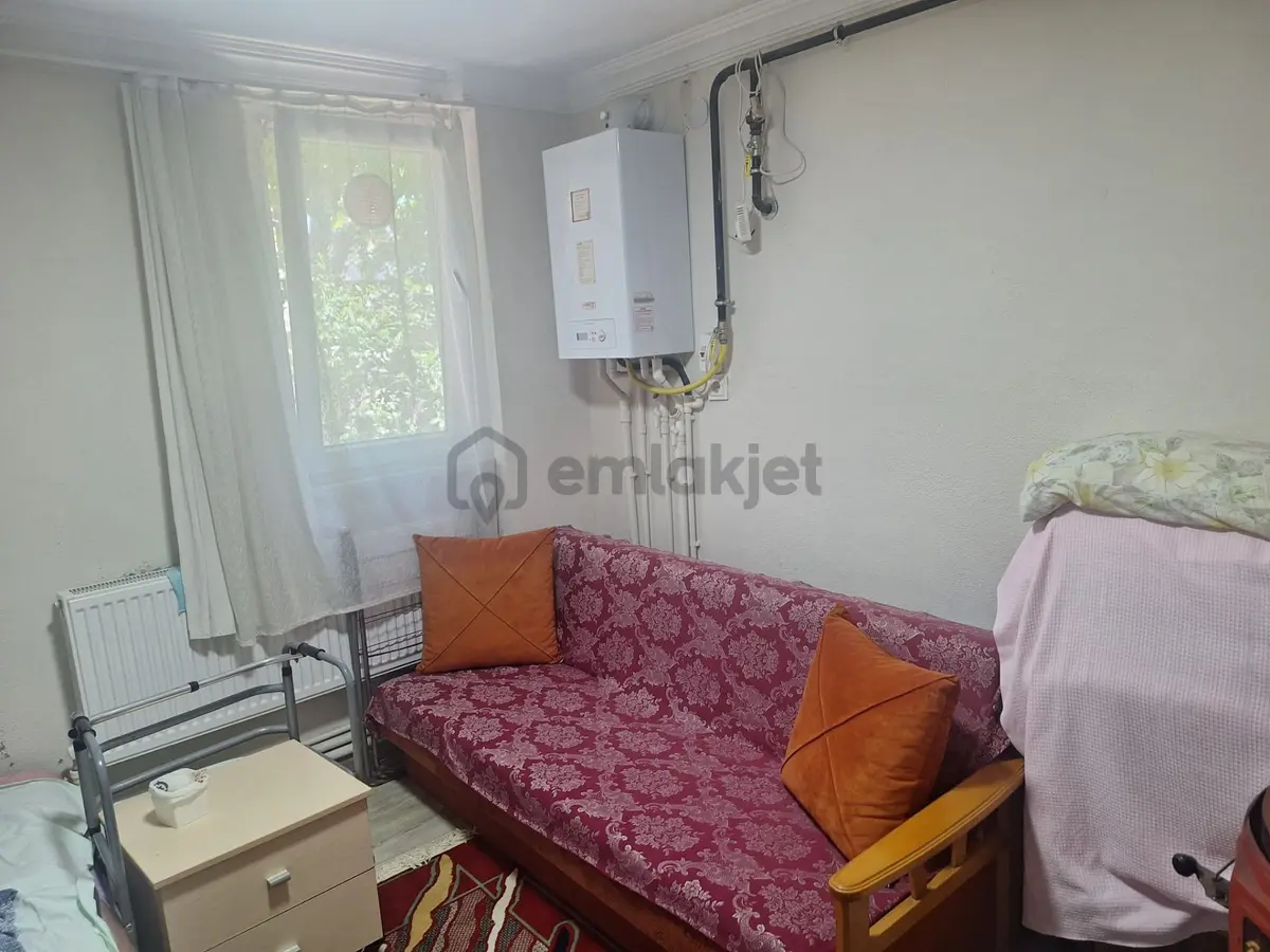 Molla Team'den Edirne / Keşan'da 3 Katlı Müstakil Ev - 11