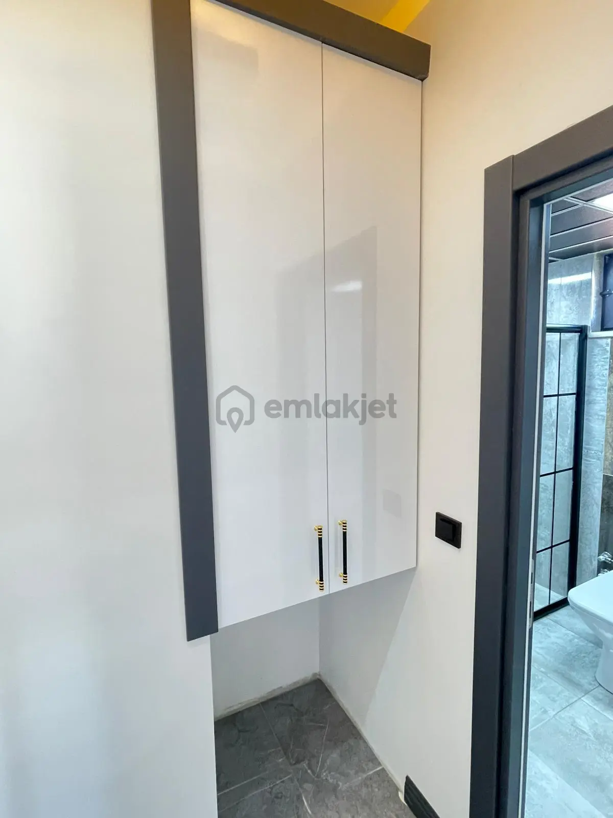 Çöşnük'te Kiralık 2+1 Lüks Daire - 17