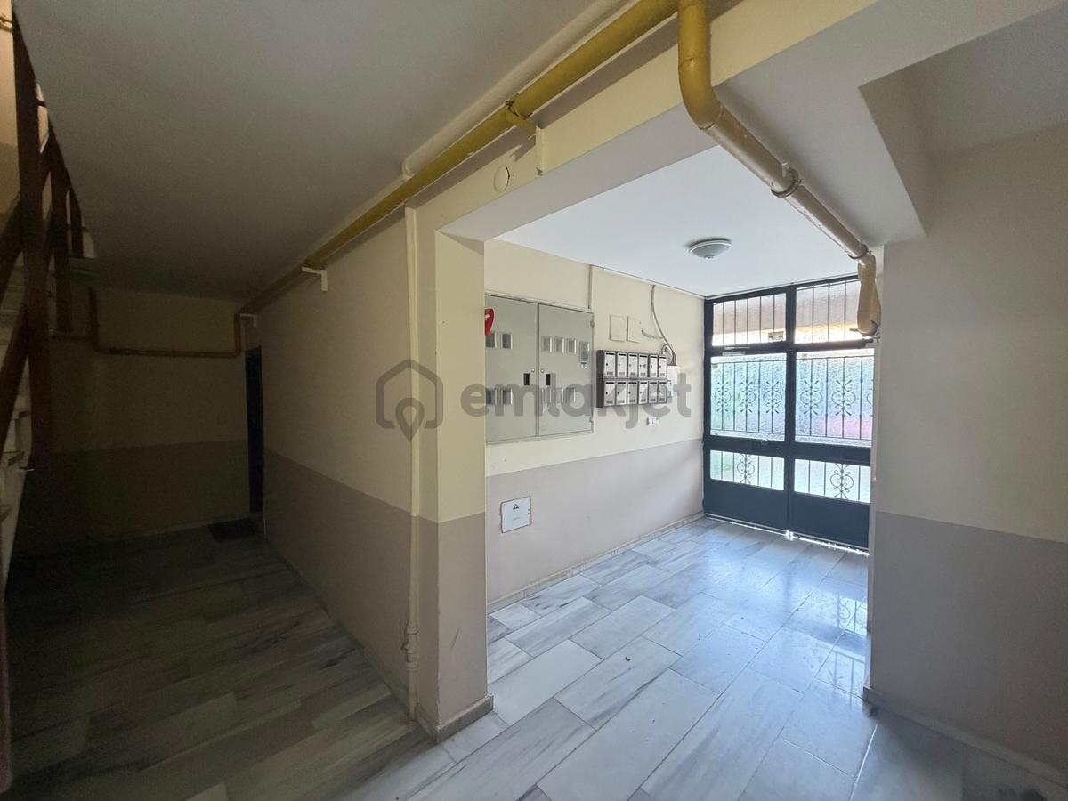Kalyon Kapı Da Site İçerisinde 3+1 Ara Kat Kiralık Daire - 16