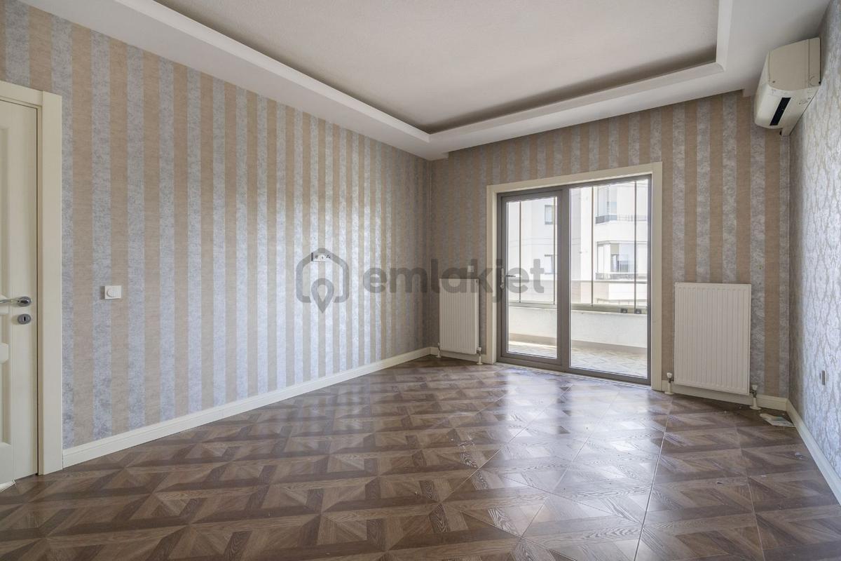 Remax Leon'dan Balat City 4'te 3+1 Satılık Daire - 4