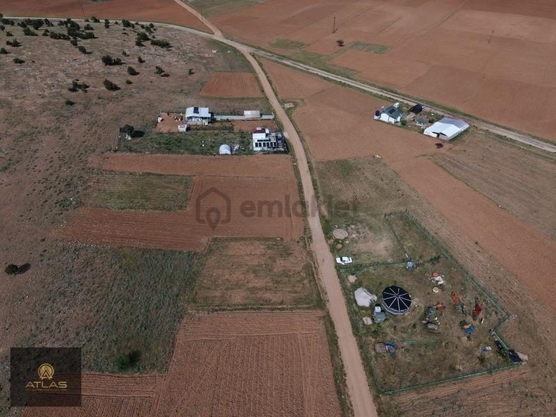 Korkuteli Beğiş Susuzunda Yatırımlık Tarla - 5