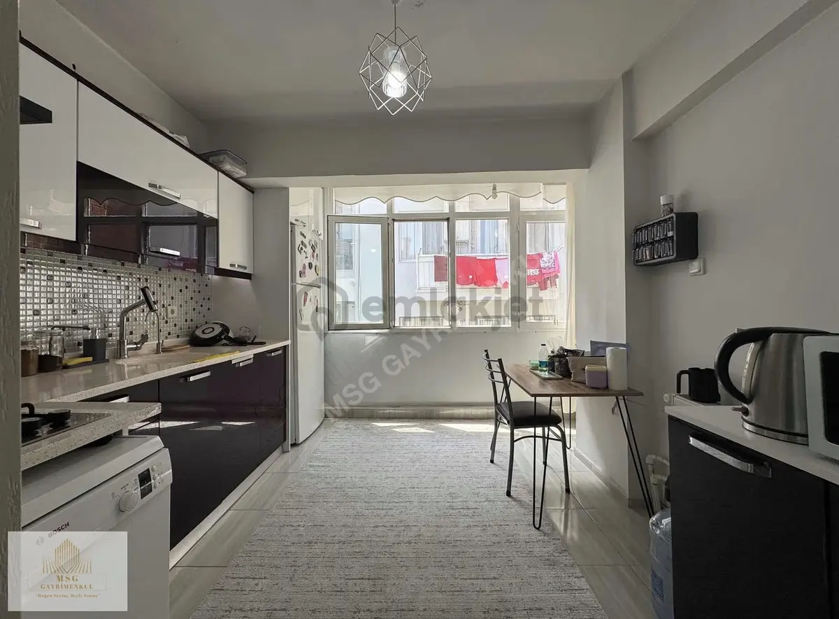 Msg'den Basınsitesi'nde İnönü Cadde Paraleli / Kapalı Mutfak 2+1 - 17