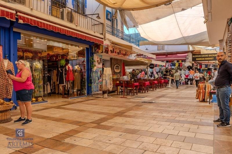Bodrum Çarşıda Satılık Dükkan - 17