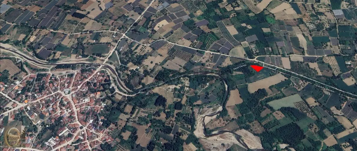 Roma' Dan Kurşunlu Mahallesi'nde Satılık Tarla - 3