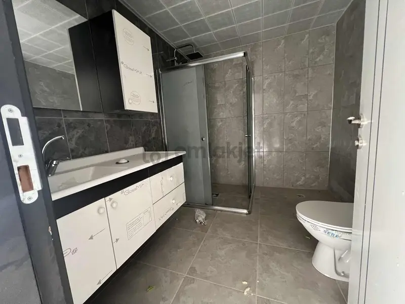 Satılık Alcı'da Full Yapılı İskanlı Daire - 11