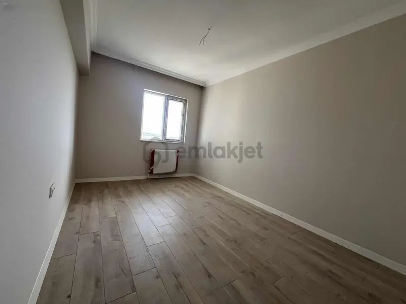 Satılık Alcı'da Full Yapılı İskanlı Daire - 12