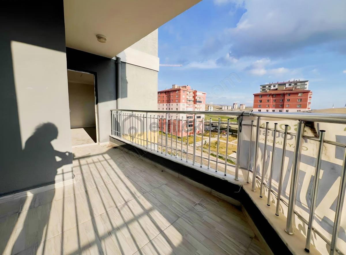 Satılık Alcı'da Full Yapılı İskanlı Daire - 9