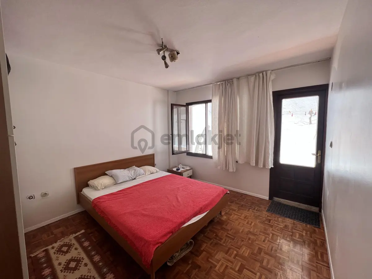 Balıkesir Ayvalık Camlık Ta Satılık Daire - 11