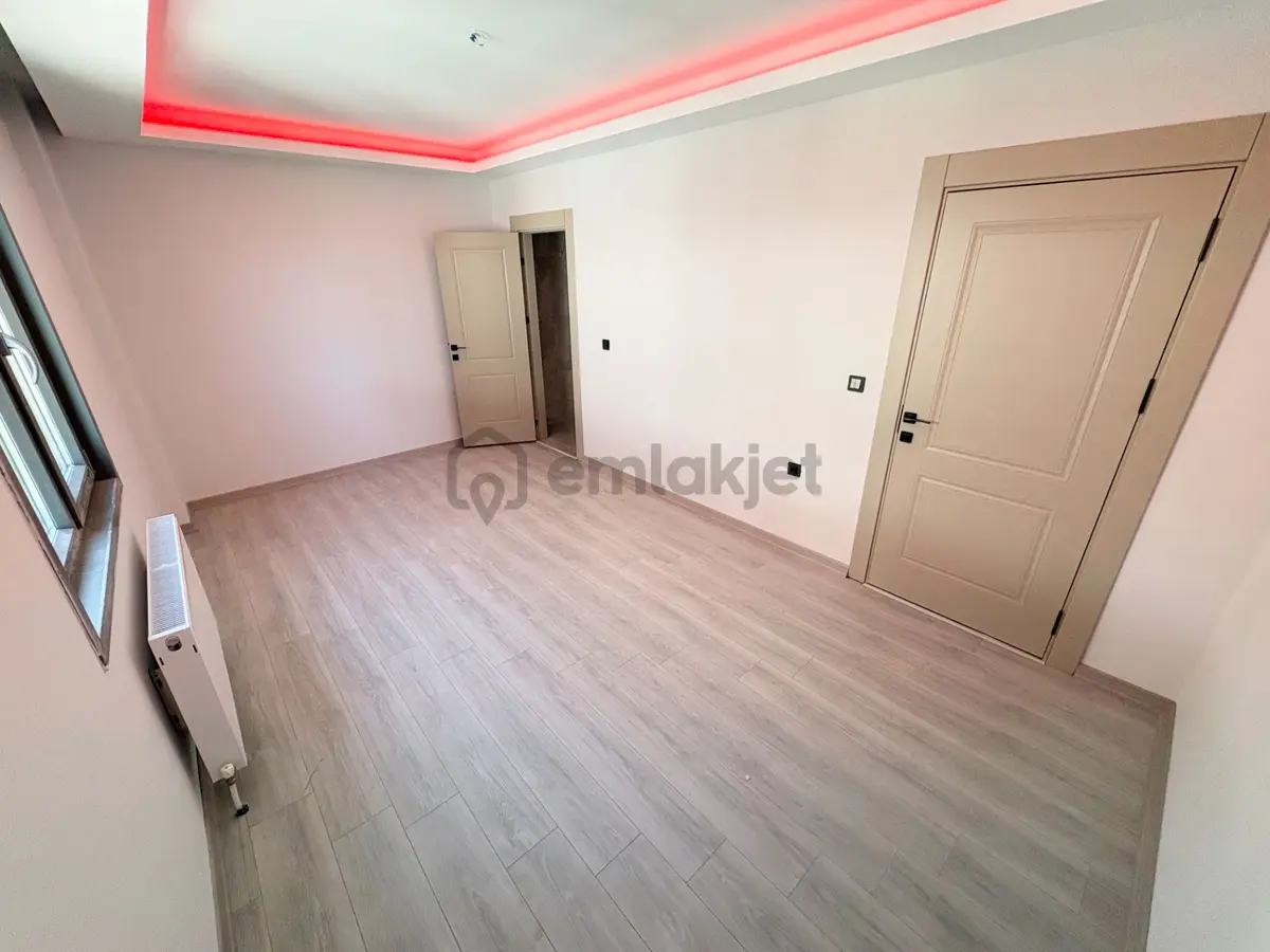 3+1 Sıfır Bölgede Emsalsiz Yapı Cam Balkonlu Ebeveyn Banyolu - 29