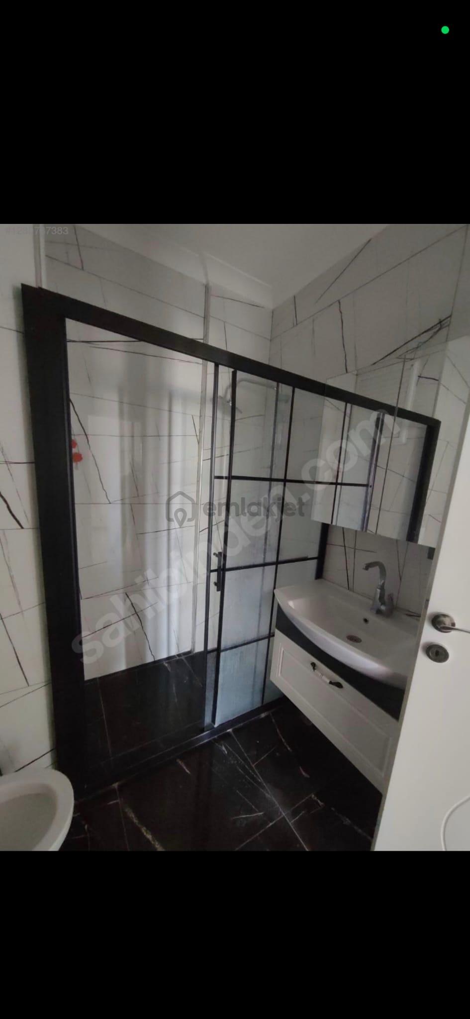 Edremit Kadıköy'de 3+1 Ebeveyn Banyolu Lüks Daire | 130 M2 - 9