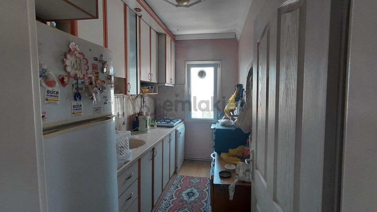Buca Evka 1 Acil Satılık Konum Yerde Daire - 11