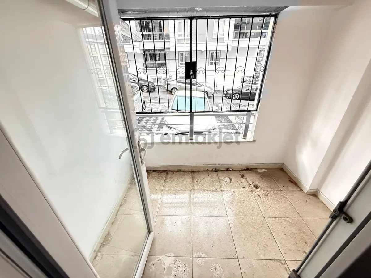 Rotadan Cd Paraleli, Geniş, E.banyolu, Çift Balkon Masrafsız 3+1 - 11