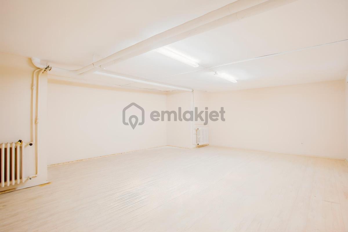 Ulus Naıle Sultan Sıtesınde Bogaz Manzaralı Bahce Dubleksı - 49