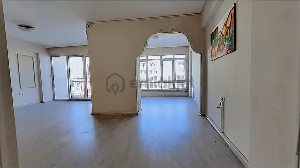 Thor'dan Akdeniz'de 3+1 Kiralık Ofis - 28