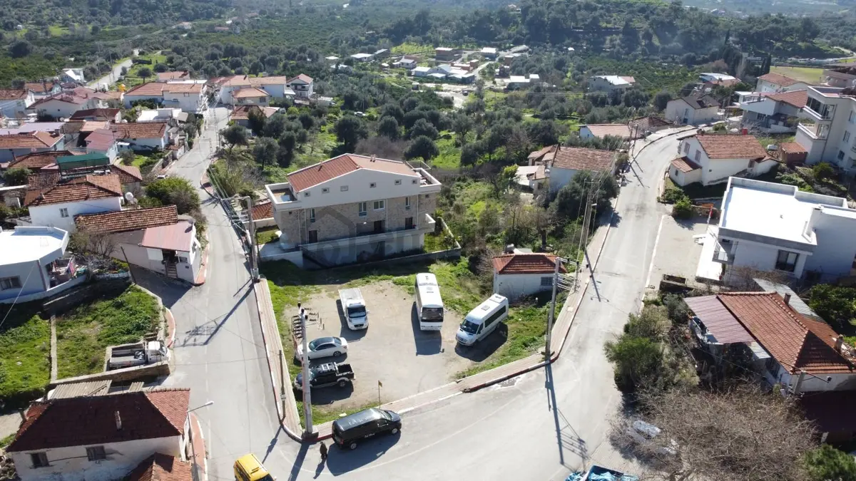 İzmir Özdere'de 1038 M2 Satılık Konut İmarlı Arsa ! - 3